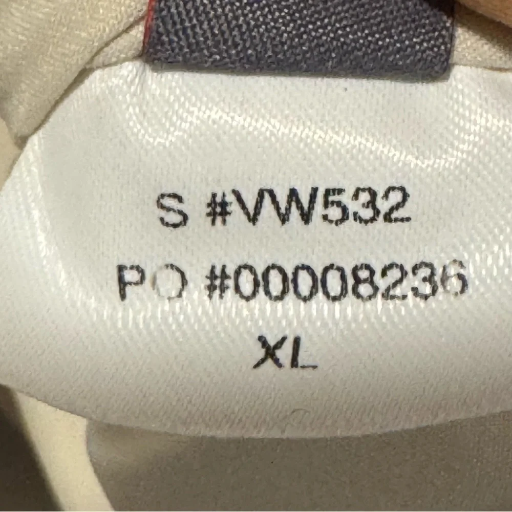 Vuori Canyon Insulated Jacket in Bone XL